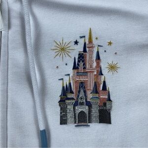 Walt Disney World 4 Parks Womens 1X White Zip Up Sweater Hoody Embroidered Epcot